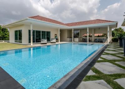 House With Private Swimming Pool For Sale In Mabprachan