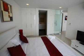 1Bedroom Condo Wong Amat Beach, Na Kluea