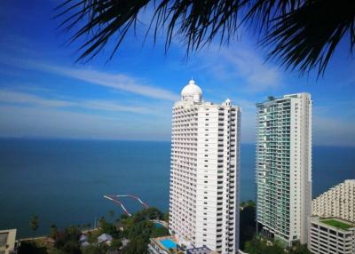 Luxury High-Rise Condominium The Riviera Wongamat