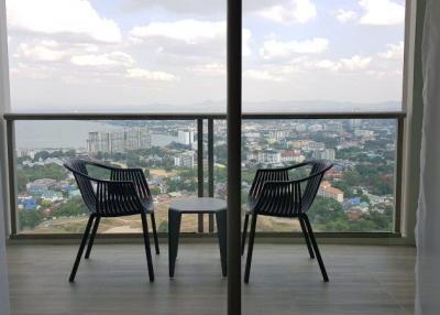 Luxury High-Rise Condominium The Riviera Wongamat