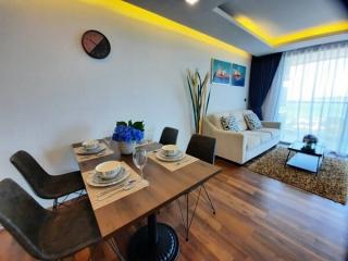 Condo For Sale In The Peak Tower Pratumnak