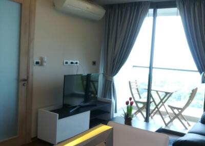 1 Bed Sea View Condo For Sale or rent In The Peak Towers Pratamnak