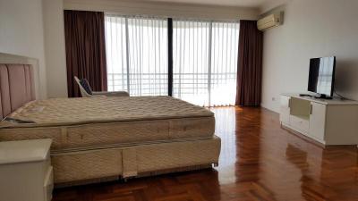 Luxury 4 Bedrooms For Rent In Royal Cliff Condominium Tower