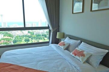 Beautiful Sea View Condo In The Peak Towers  Pratumnak