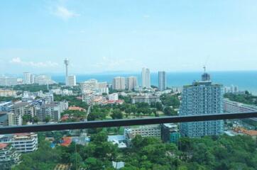 Beautiful Sea View Condo In The Peak Towers  Pratumnak