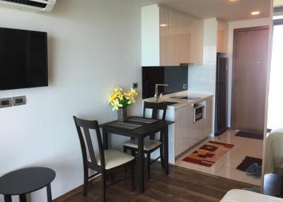 Beautiful Condo For Sale And Rent On Pratumnak