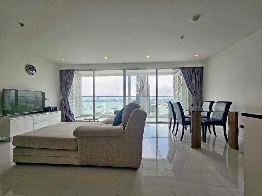 Luxury 3 Bedrooms Condo For Sale In Pratumnak