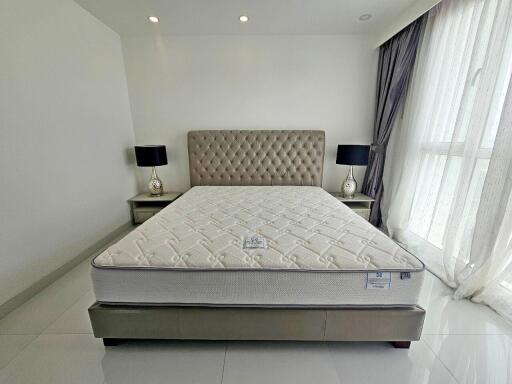 132 ตรม., 3 ห้องนอน, 3 ห้องน้ำ คอนโด ราคา ฿ 14,700,000