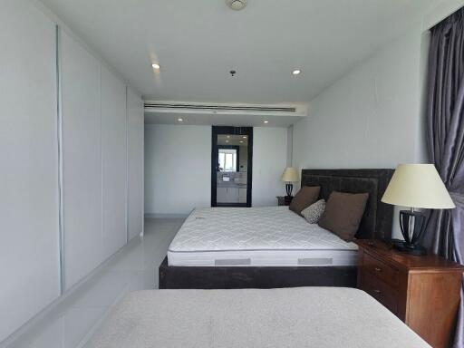 Luxury 3 Bedrooms Condo For Sale In Pratumnak