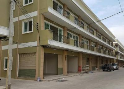 Double Shophouse In Heart Of South Pattaya