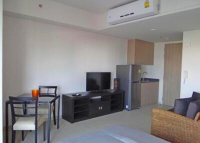 Studio For Sale And Rent At Unixx South Pattaya