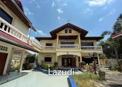 Pool Villa for Sale in Maptato 8 Pattaya
