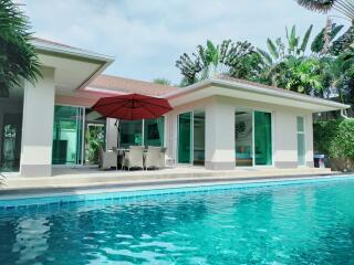 Luxury Pool Villa For Rent in The Vineyards 3, Mabprachan Pattaya