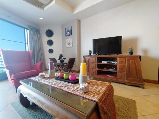 Sea View Condo for Rent At View Talay Condo