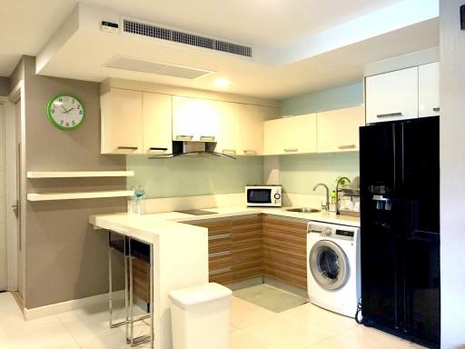 3 Bedrooms condo in Apus Central Pattaya