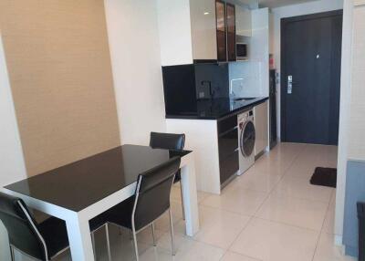 Sea View Condo For Sale  at Wong Amat Tower