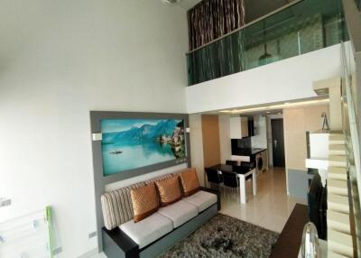 Sea View Condo For Sale  at Wong Amat Tower
