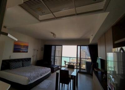 Sea View studio for rent in Zire Wong Amat