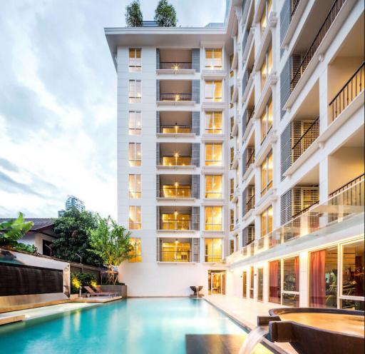 Luxury Condo For Sale at Maestro 39 Bangkok