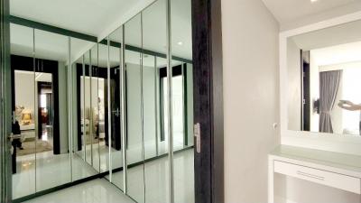 Luxury 3 Bedrooms condo for Sale in Pratumnak