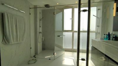 Luxury 3 Bedrooms condo for Sale in Pratumnak