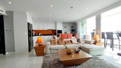 Luxury 3 Bedrooms condo for Sale in Pratumnak