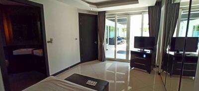 Luxury 4 Bedroom House For Sale in Jomtien