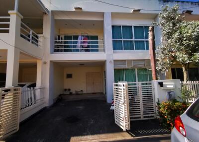Beautiful townhouse for sale in East Pattaya