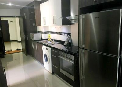 1 Bedroom Condo For Sale on Pratumnak