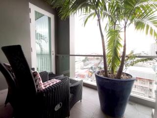 3 Bedrooms condo in Apus Central Pattaya