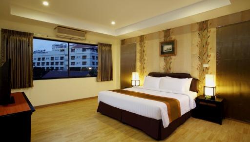Luxury Hotel For Sale in Central Pattaya