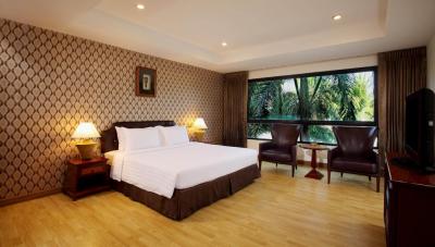 Luxury Hotel For Sale in Central Pattaya