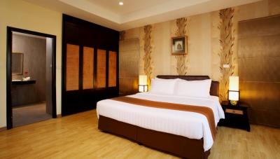 Luxury Hotel For Sale in Central Pattaya