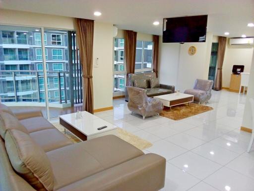 2 bedrooms sea view condo for rent at Whale marina