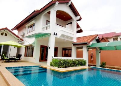 4 Bedrooms house for sale near Jomtien beach