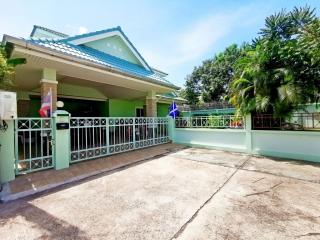 3 Bedrooms house for sale at Baan Chalita Village