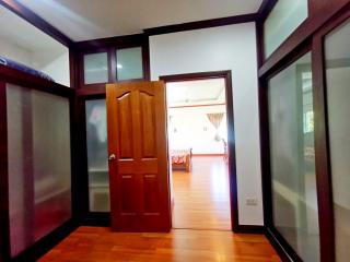 3 Bedrooms house for sale at Baan Chalita Village