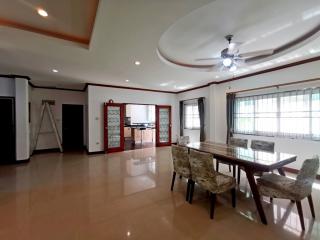 3 Bedrooms house for sale at Baan Chalita Village