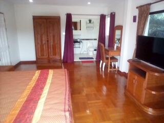 5 bedrooms house for rent at Central Park 4