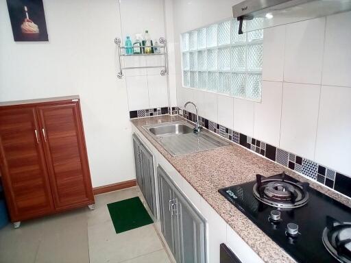 5 bedrooms house for rent at Central Park 4