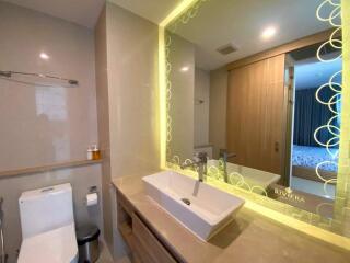 Sea View Condo For Sales and Rent at the Riviera Jomtien