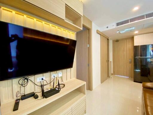 Sea View Condo For Sales and Rent at the Riviera Jomtien