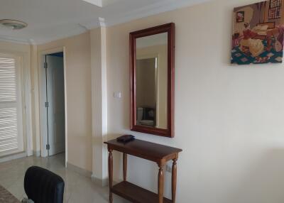 2 Bedrooms Condo for Sale or rent on Pratumnak