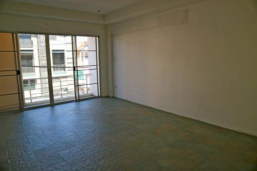 Commercial building for sale in central Pattaya