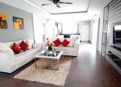 Tudor Court 2 bedrooms Condo Pattaya