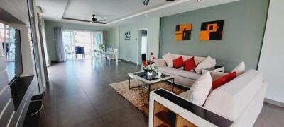 Tudor Court 2 bedrooms Condo Pattaya