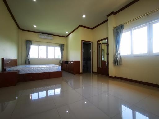 Private House for sale and rent Huay Yai