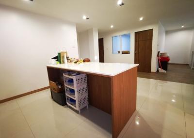 Home office for sale Central Pattaya