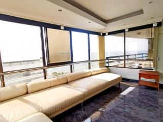 Sea view condo for sale at Jomtien Plaza Condotel