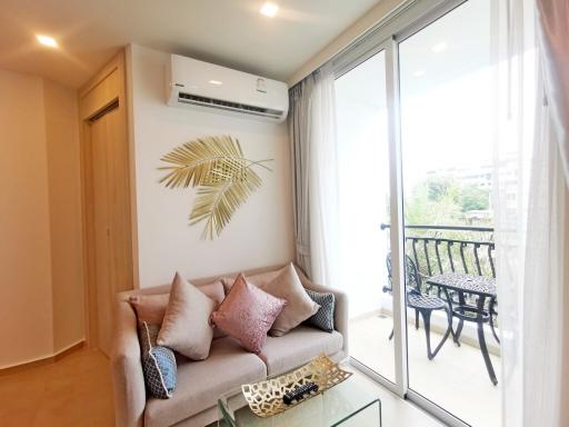 Corner 2 Bedrooms for sale South Pattaya